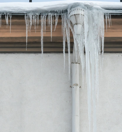 Winter storm drainage conditions at a Santa Monica property